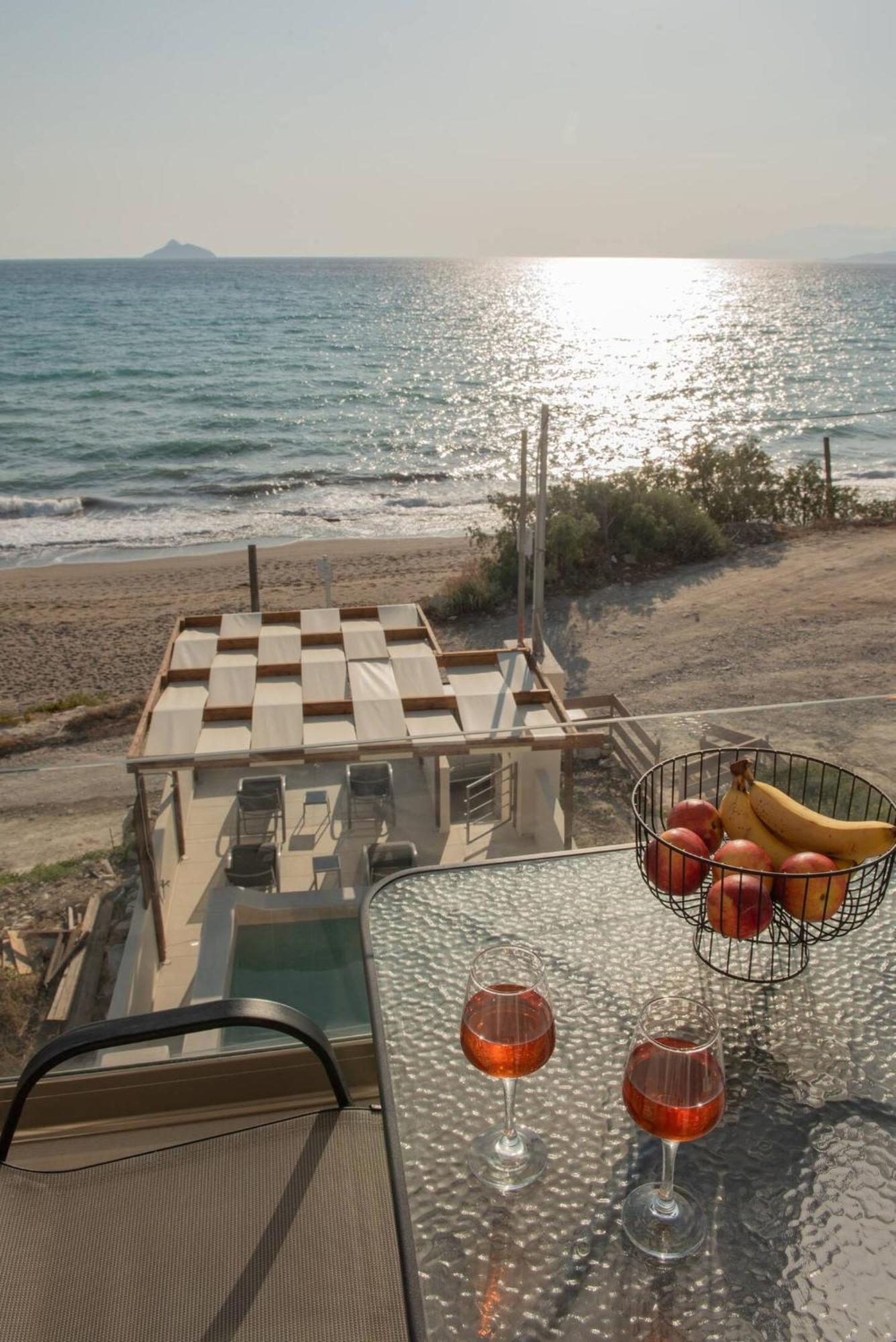 Stella & Eleni Suite With Shared Pool & Open View Kalamaki  Exterior foto
