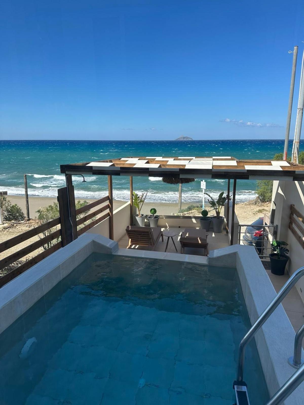 Stella & Eleni Suite With Shared Pool & Open View Kalamaki  Exterior foto