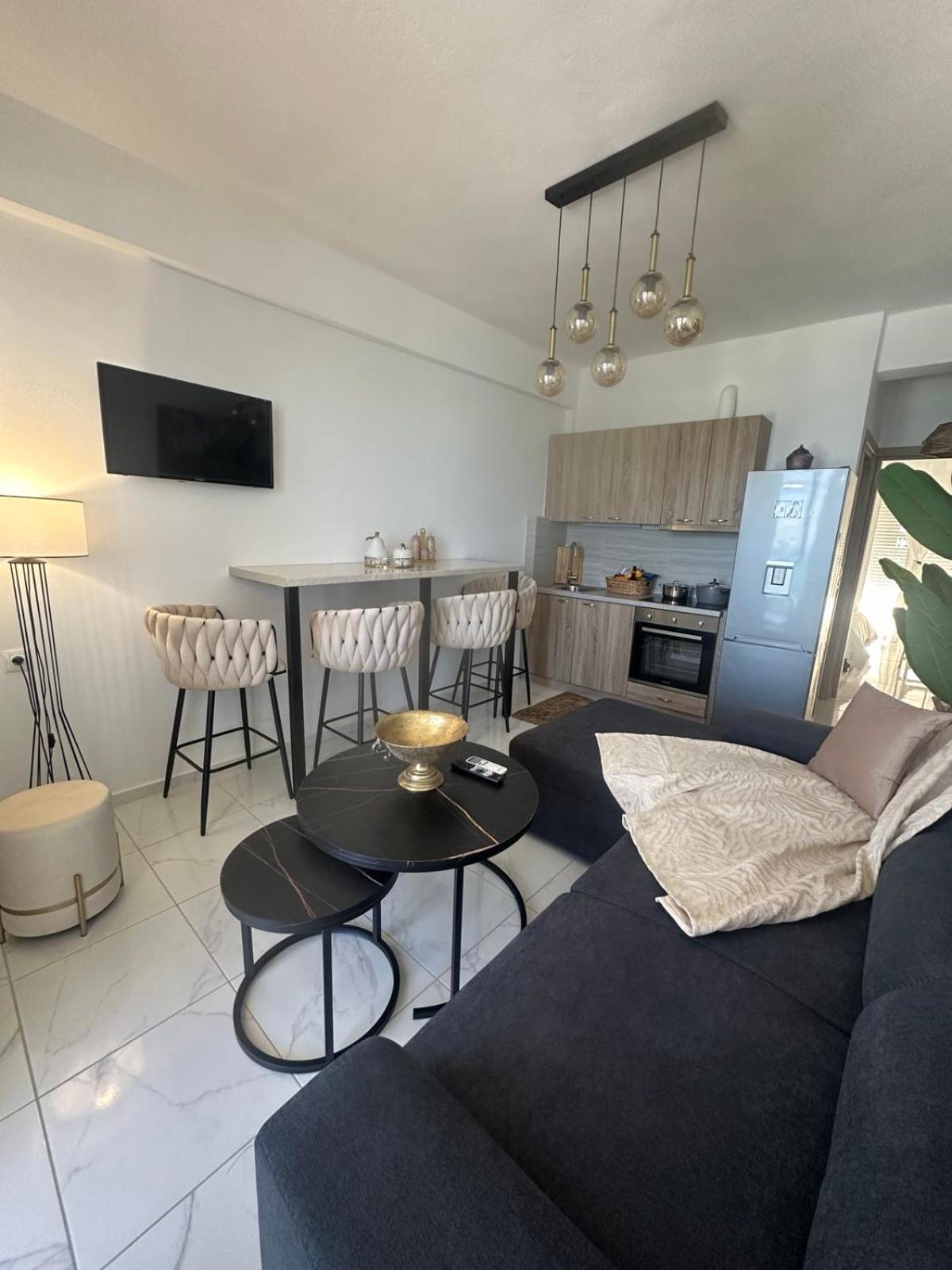 Stella & Eleni Suite With Shared Pool & Open View Kalamaki  Exterior foto