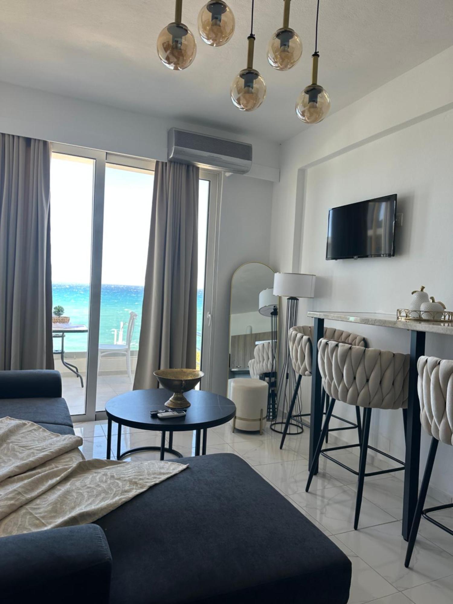 Stella & Eleni Suite With Shared Pool & Open View Kalamaki  Exterior foto